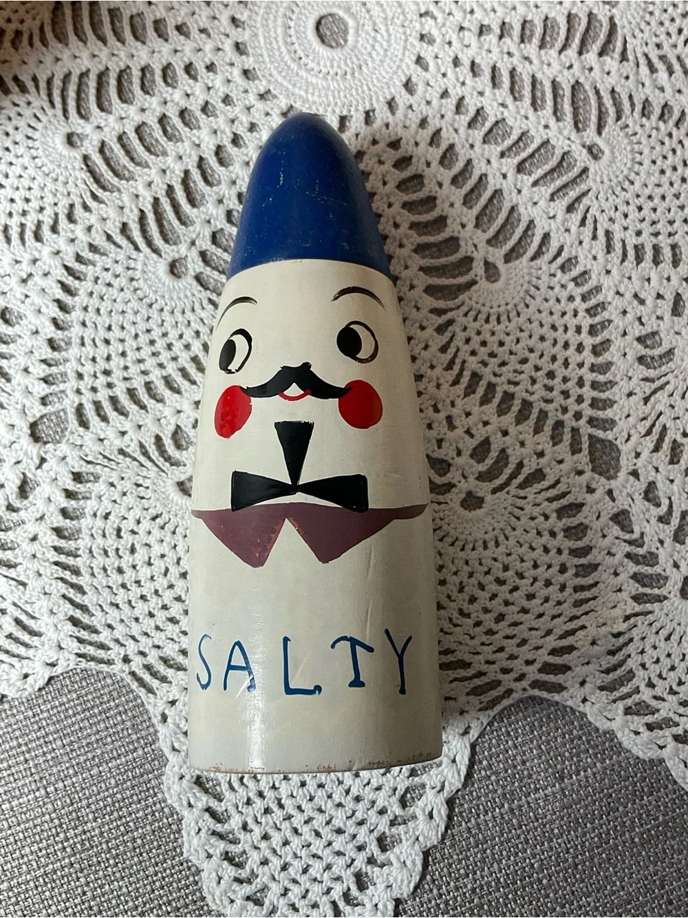 Vintage NARCO Japan Mr Salt & Mrs Pepper Wooden Shakers